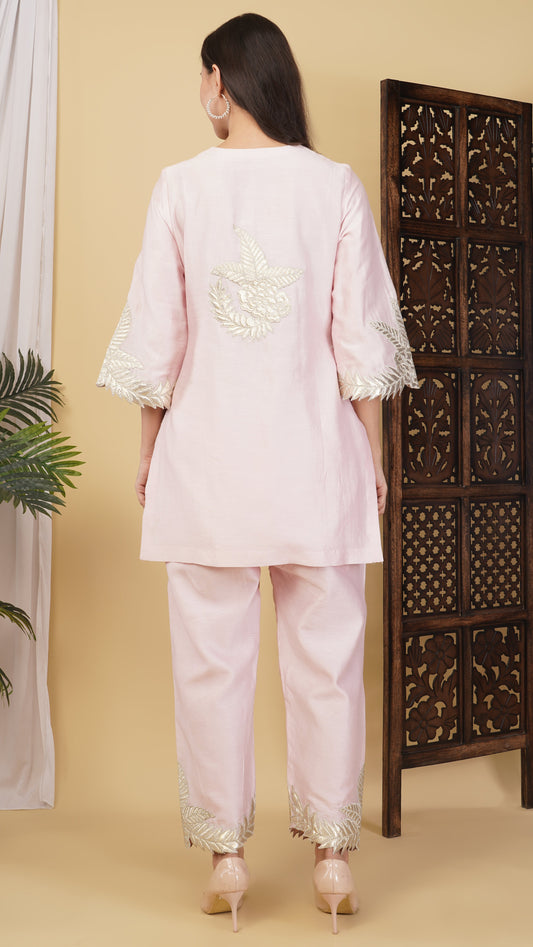 Aashna  - Applique work Kurta Set (Baby pink)