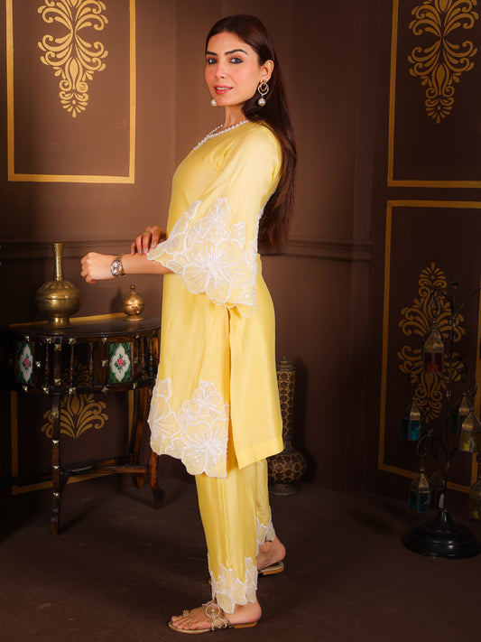 Zohra - Handwork-flower Applique suit (YELLOW)