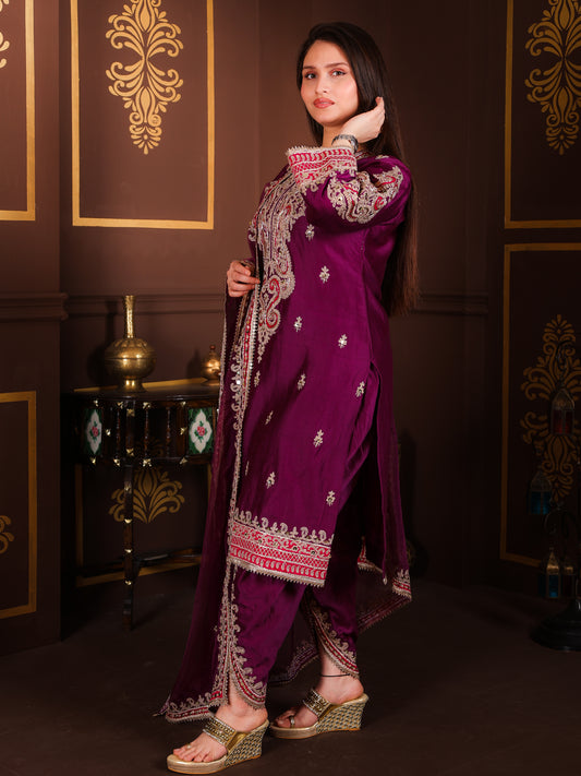 Noorani - Handwork Dhoti set